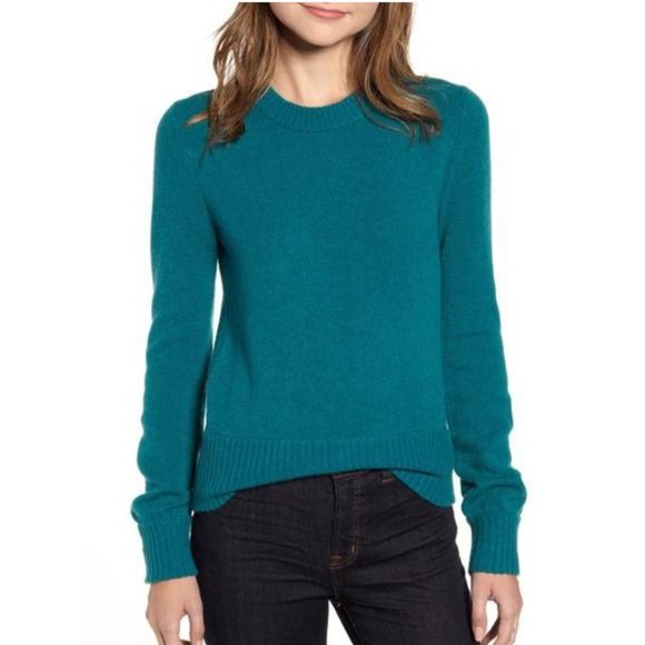 J. Crew Sweaters - NWT J. Crew Crewneck Sweater in Super Soft Yarn